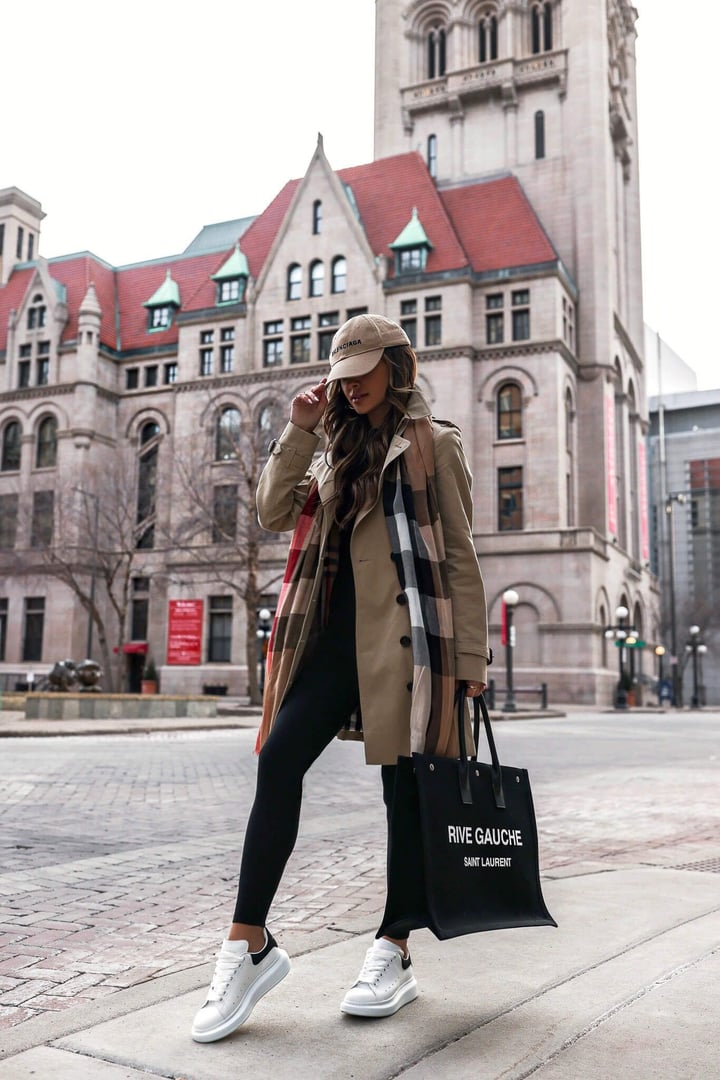 Burberry outfit