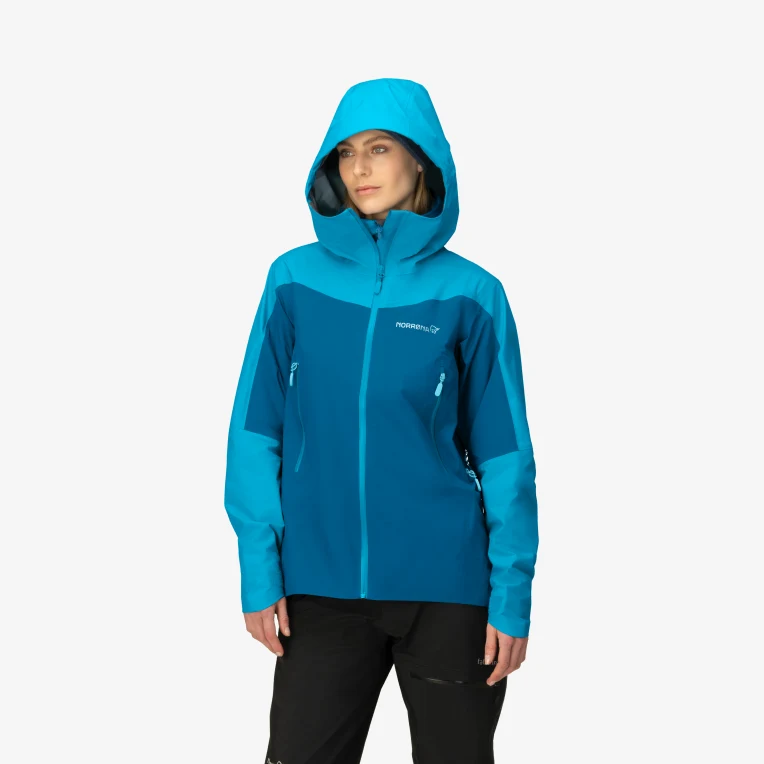 Norrøna outfit