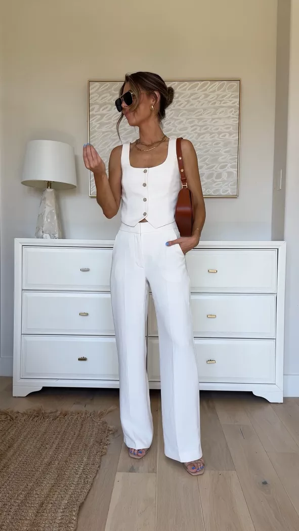 Aritzia outfit
