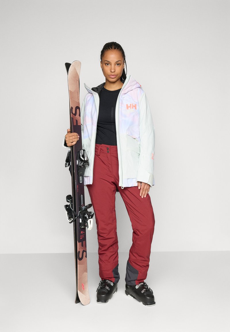 Helly Hansen outfit