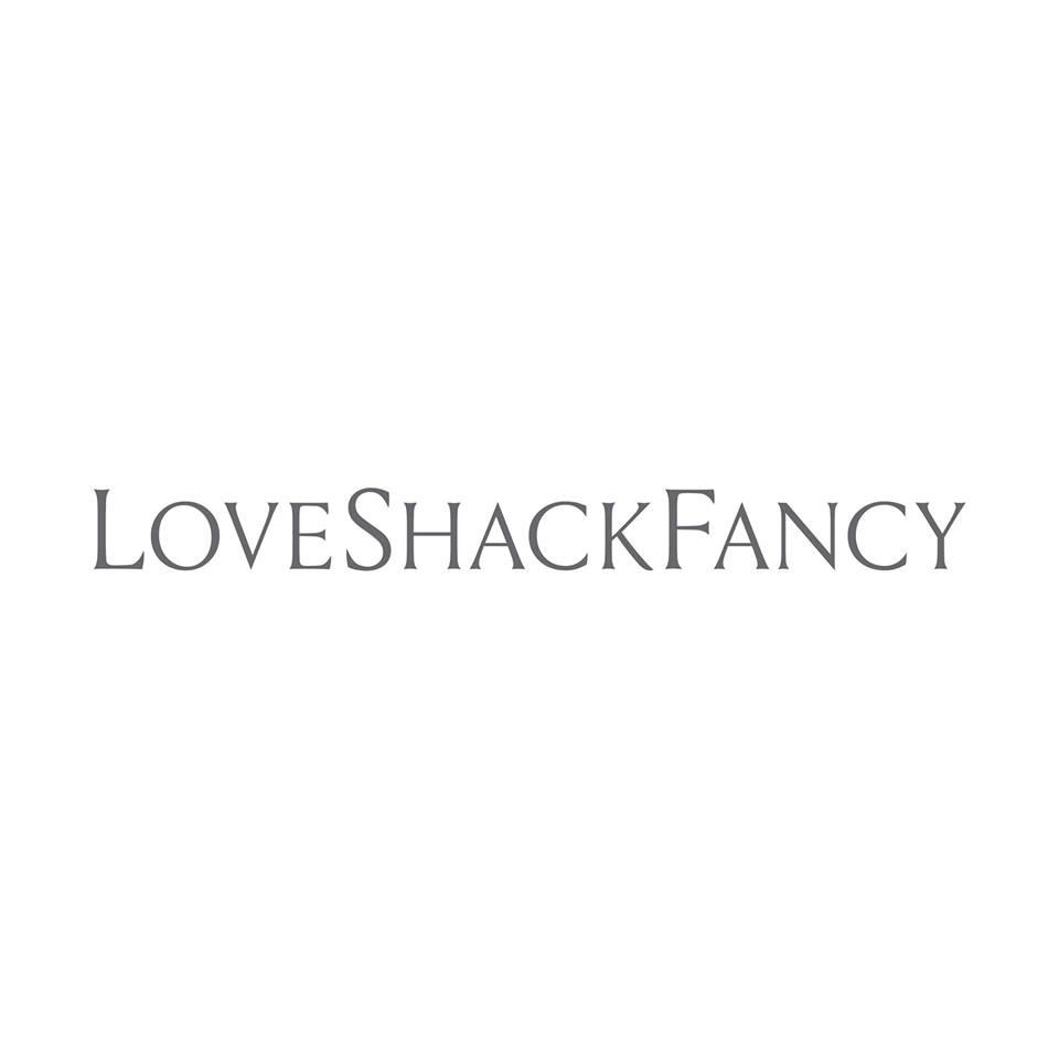 Loveshackfancy logo